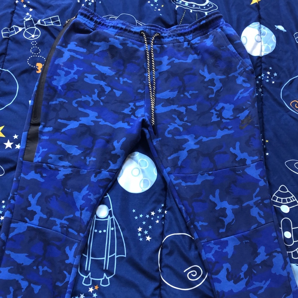 Men’s Nike Tech Sweatpants